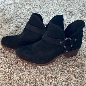 Lucky Brand suede booties